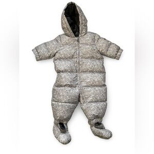 Baby Gap Grey Puffer Warmest Snowsuit Bunting Bag Size 0-6 months